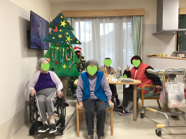 クリスマスの準備中